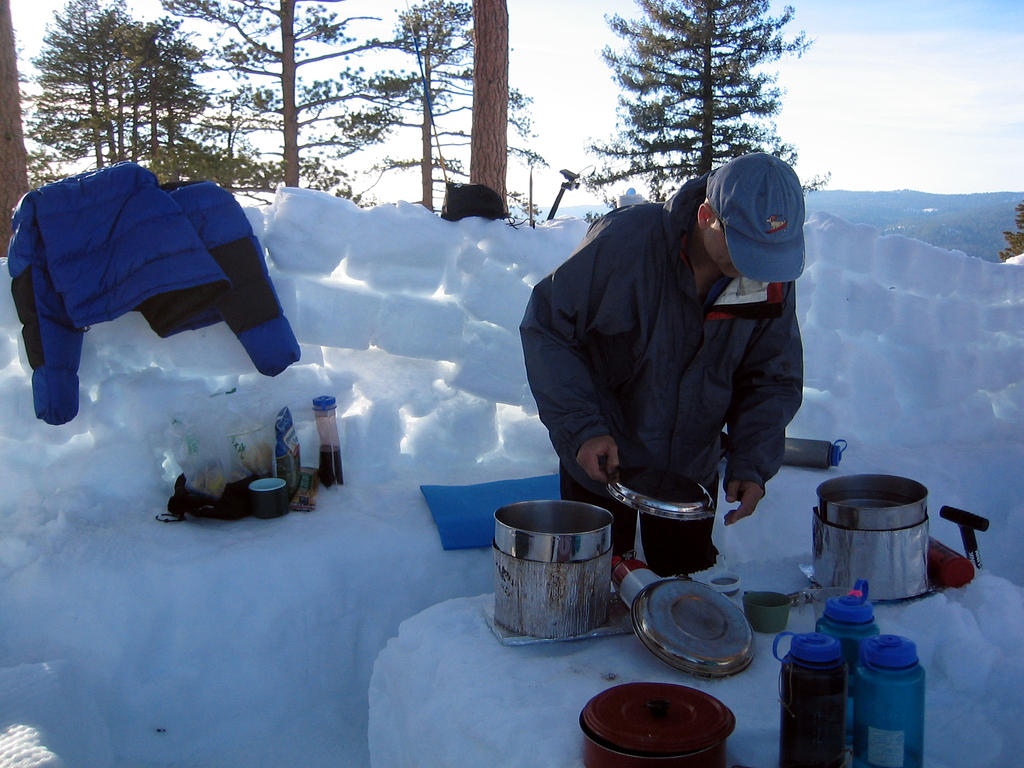 284 Jamsheed Boiling Water.JPG