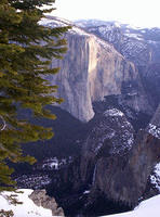 El Cap Bridalveil.jpg